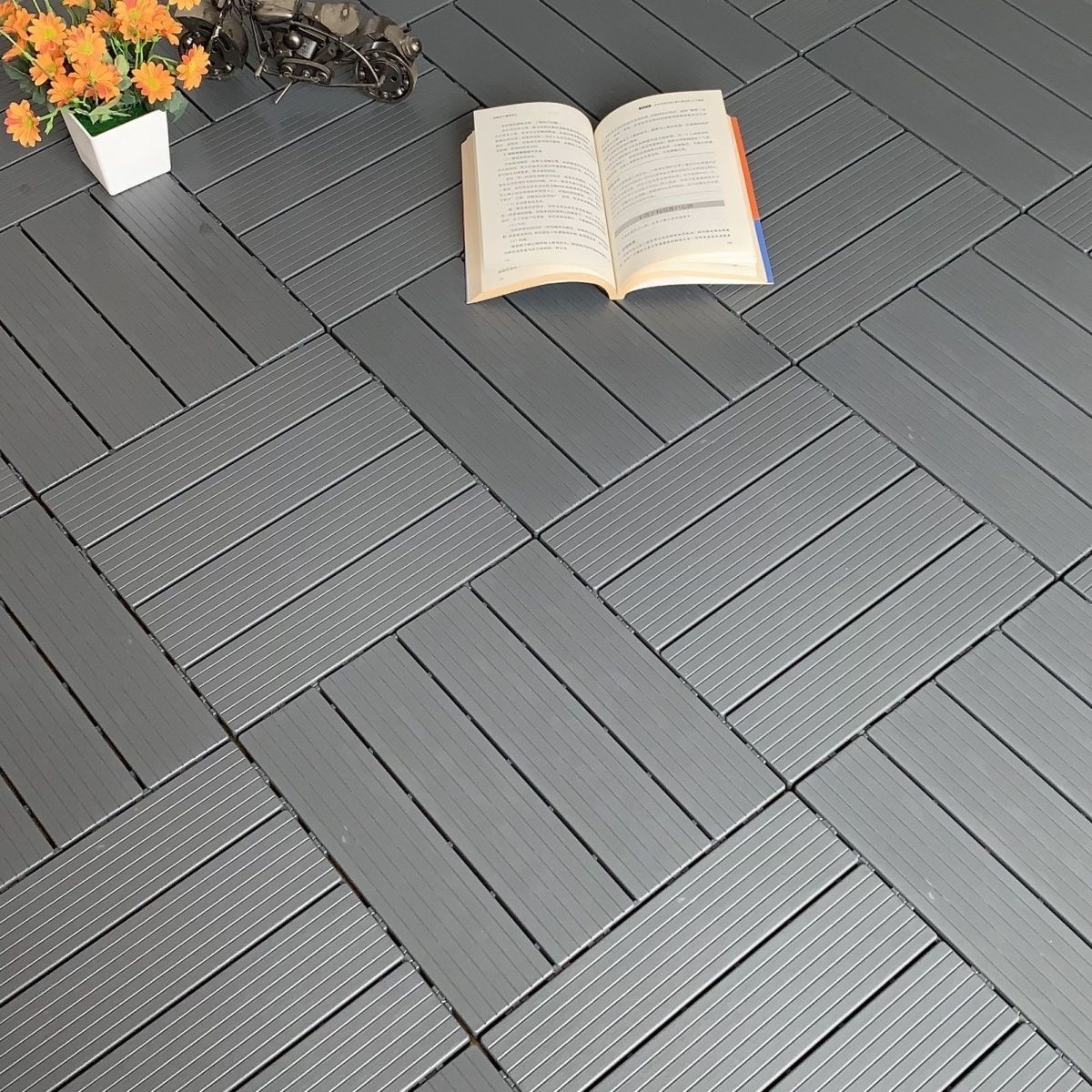 Anti-corrosion plastic flooring outdoor plastic-wood outdoor splicing terrace bathroom courtyard garden plastic-wood flooring