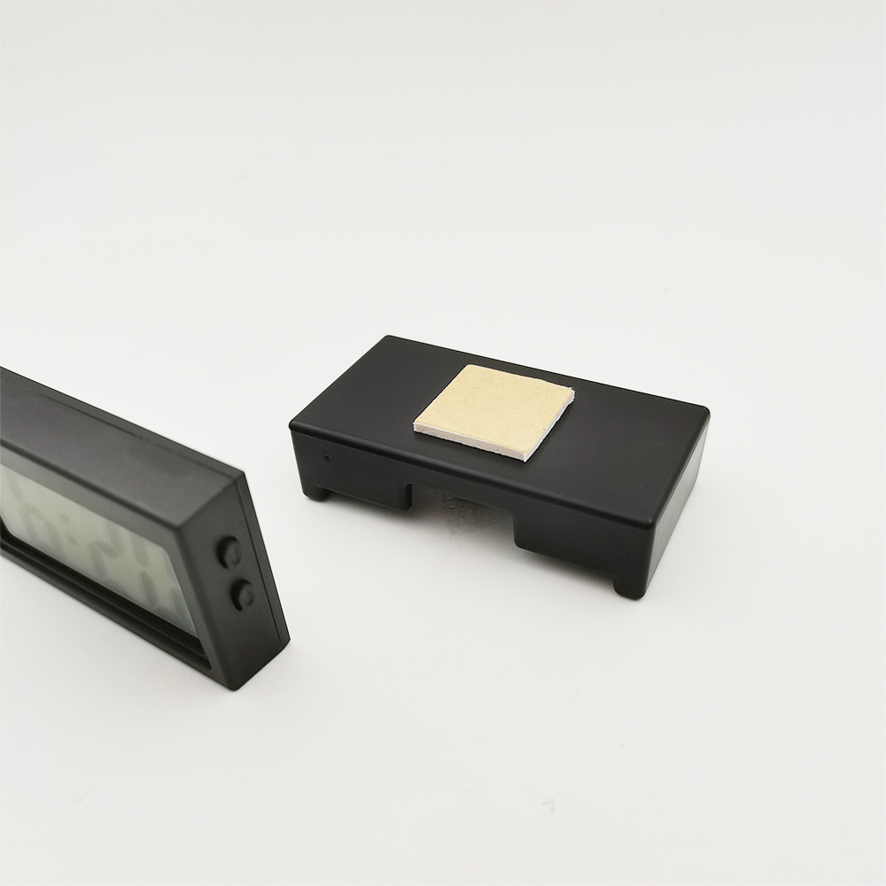 Factory Direct portable simple clock square corner student children mute desktop clock electronic car clock