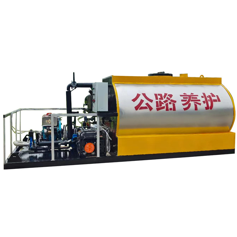 Emulsified Asphalt Spraying Equipment Multi-Functional Road Maintenance Engineering Spraying Tank Highway Intelligent Asphalt Spraying Equipment