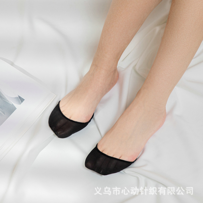 Новые носки из ледяного шелка, неглубокие, для передней части стопы, носки для сандалий, нескользящие, противоизносные, супер невидимые, подушечки для ног женщин