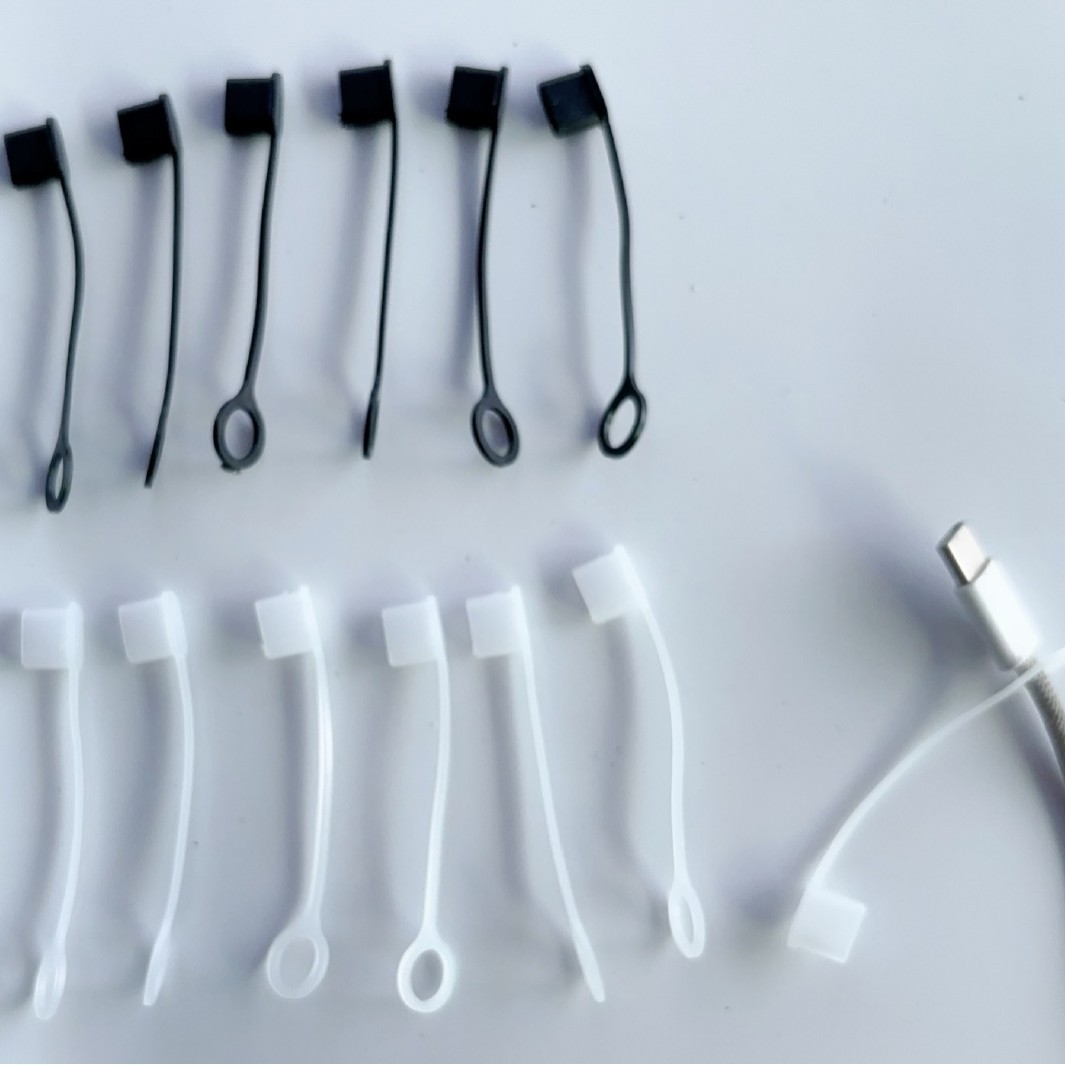 type-c with cable with rope can be hung can be tied silicone sleeve data cable plug dust cover protective sleeve rubber sleeve waterproof plug