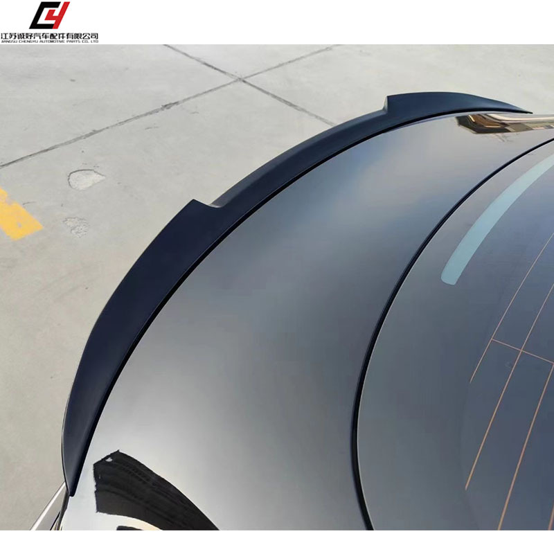 Applicable to the new version of Tesla model3 tail wing modification surrounding trim rear spoiler bright black/carbon pattern
