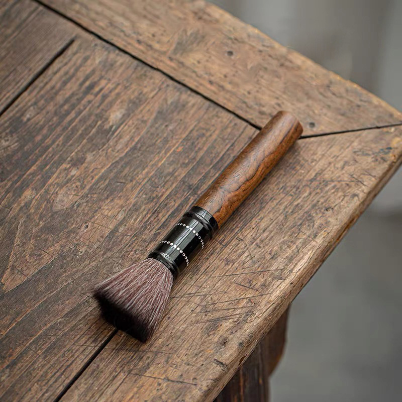 Advanced Ebony Soft Brush Cleaning Tools Clean Dust Sweeping Duster Cleaning Supplies Clean Dust on Table Top