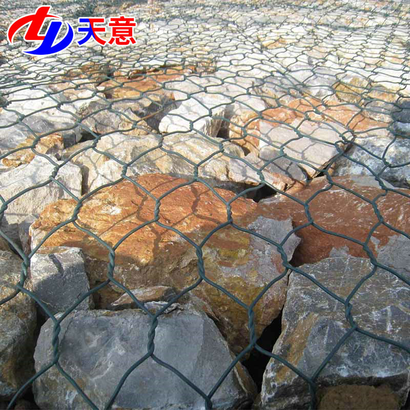 Manufacturer's Spot Direct Sales Galvanized Stone Cage Mesh Lead Wire Mesh Box Fixed Embankment Slope Guest Mesh Retaining Soil Wall Fixed Cage Price