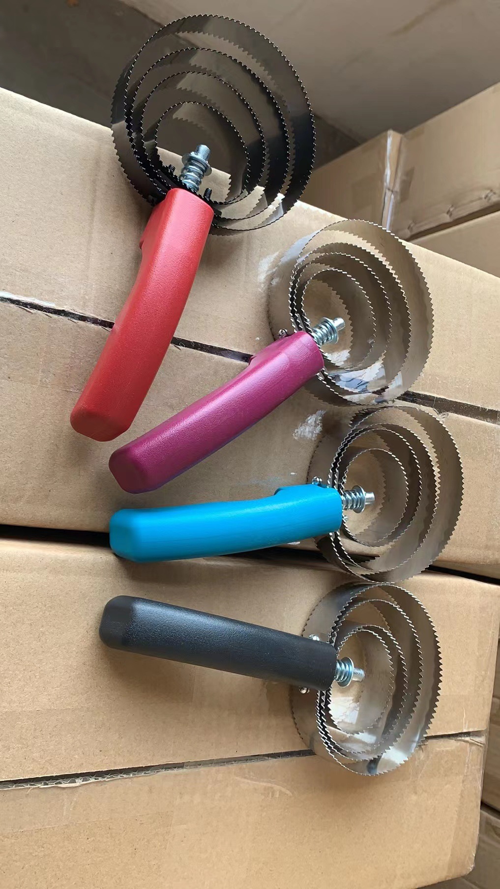 Щетка для лошадей, скребок для пота с четырьмя кольцами