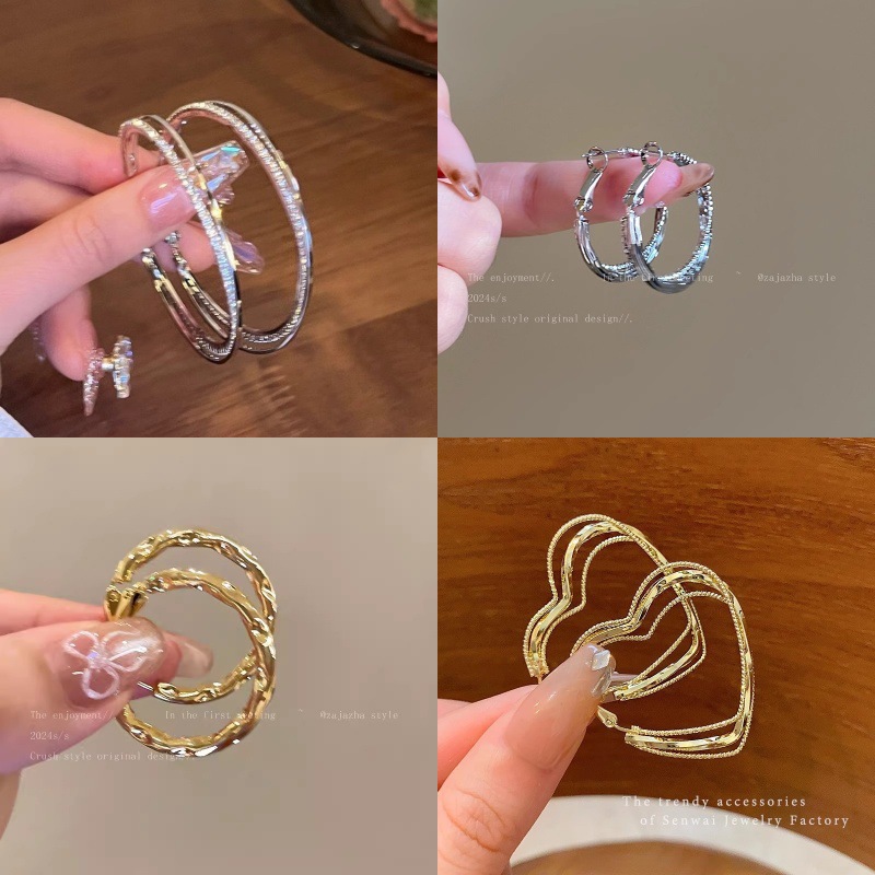 European and American Exaggerated Plain Hoop Earrings for Women, Accessible Luxury Niche Elegant, High-End Earrings, 925 Silver Needle Hot Style Earrings Wholesale