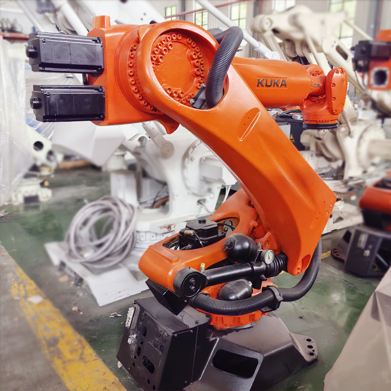 Used Kuka Six-Axis Robot with Load of 150kg and Arm Span of 2.7m for Handling and Palletizing Industrial Robot Arm