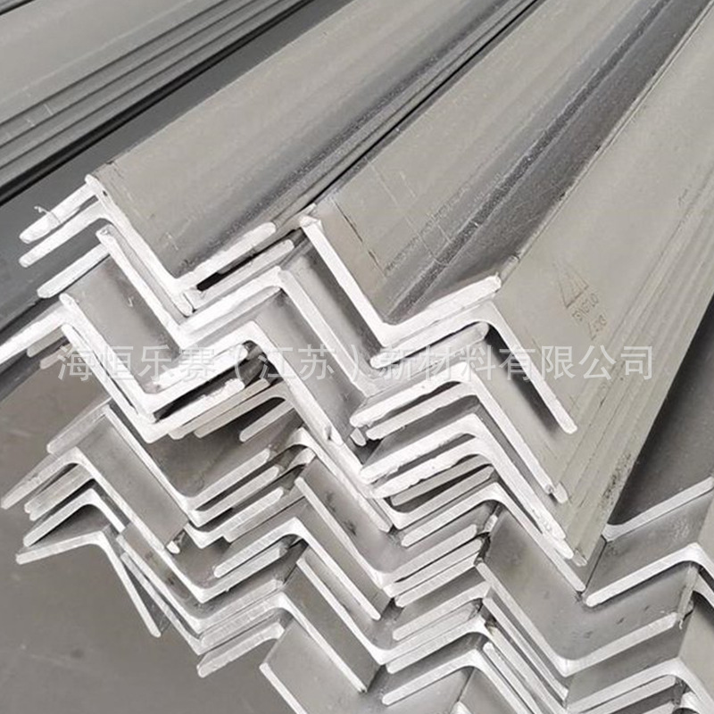 304 Stainless Steel Angle Steel, Hot-Rolled Curtain Wall Bridge Stainless Steel Equal-Sided Angle Steel, Stainless Steel Profiles Can Be Bent and Punched