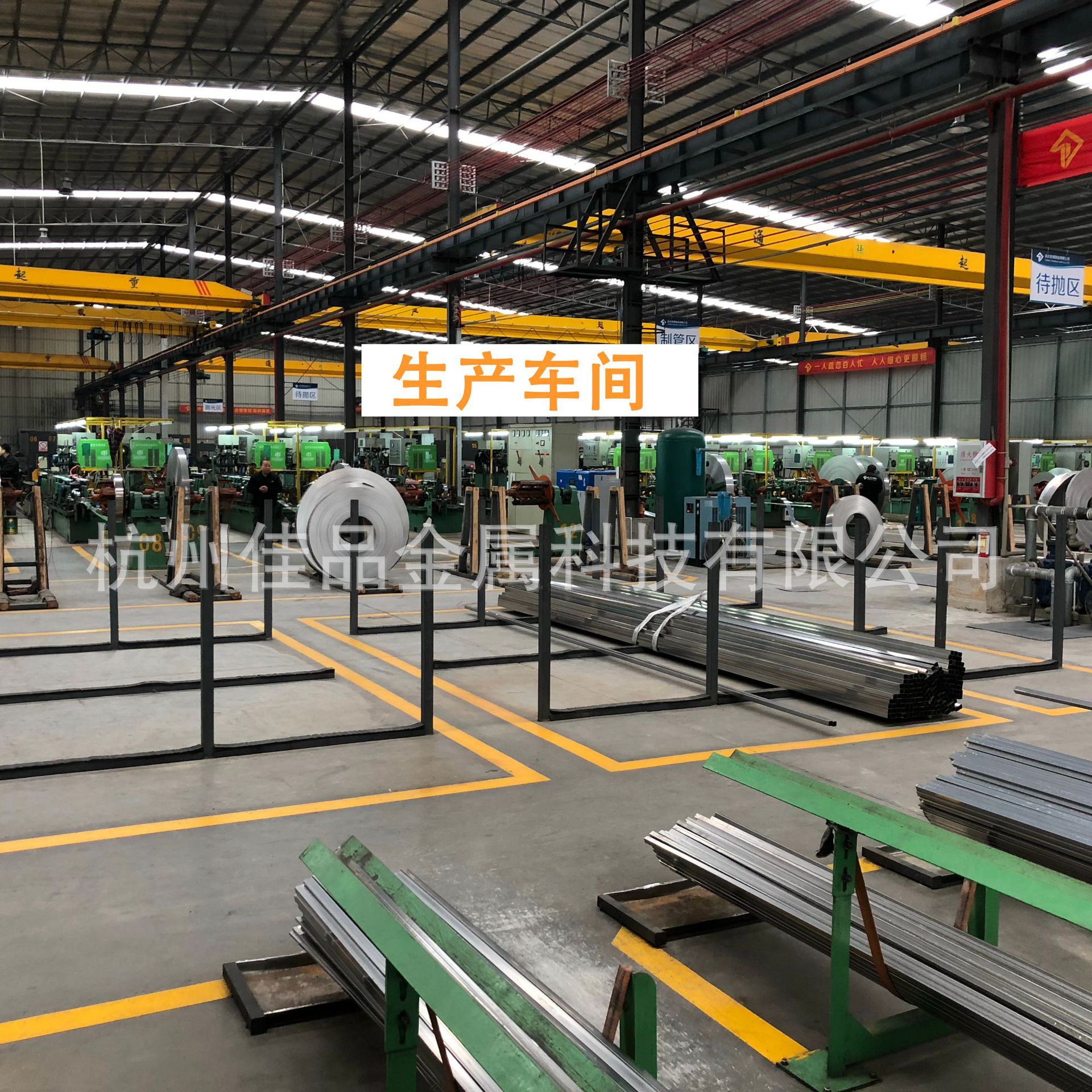 Customized 304 Stainless Steel Pipe Glossy Building Material Round Pipe Decorative Polished Products 304 Stainless Steel Pipe Wholesale