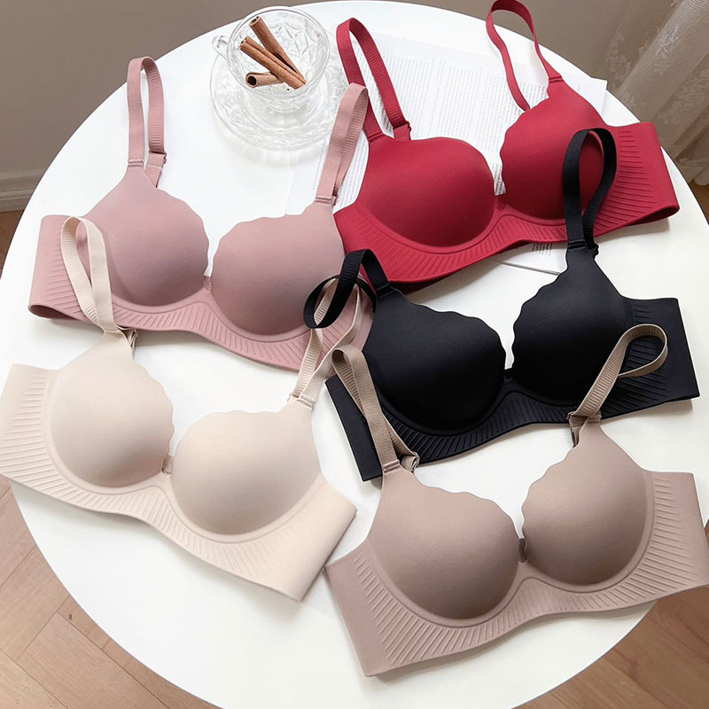 2318 One-piece Traceless Push-up Pull-up Underwear Women's Small Chest Show Large Anti-sagging Breast Bra for Foreign Trade