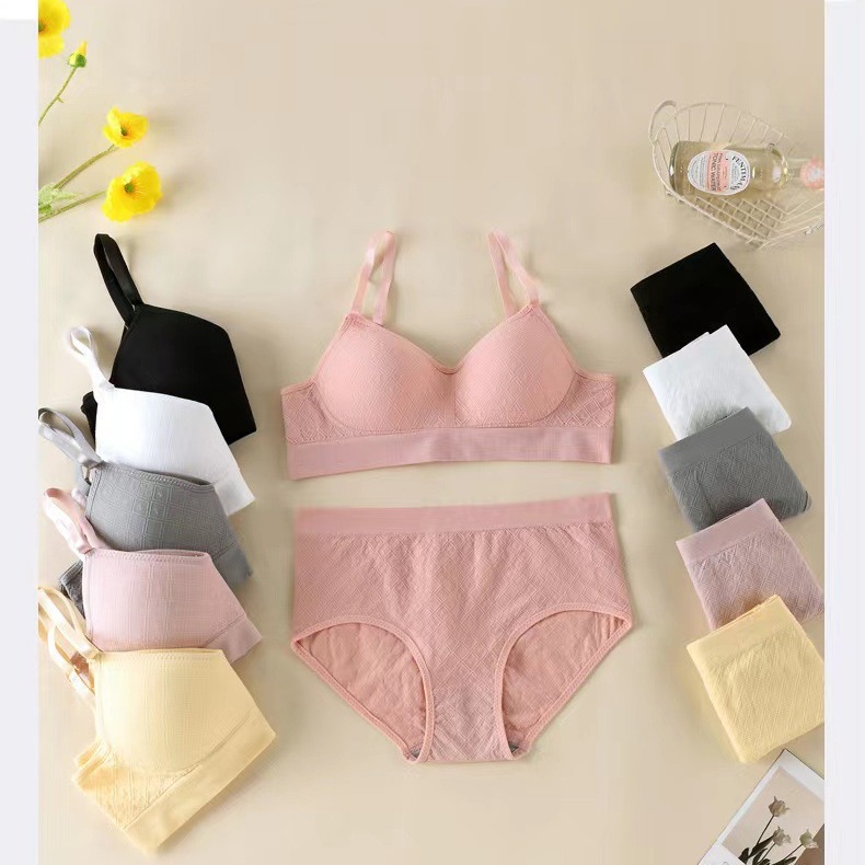 Girl's sling wireless fixed three-dimensional cotton pad three rows three buttons all-match solid color push up bra suit underwear