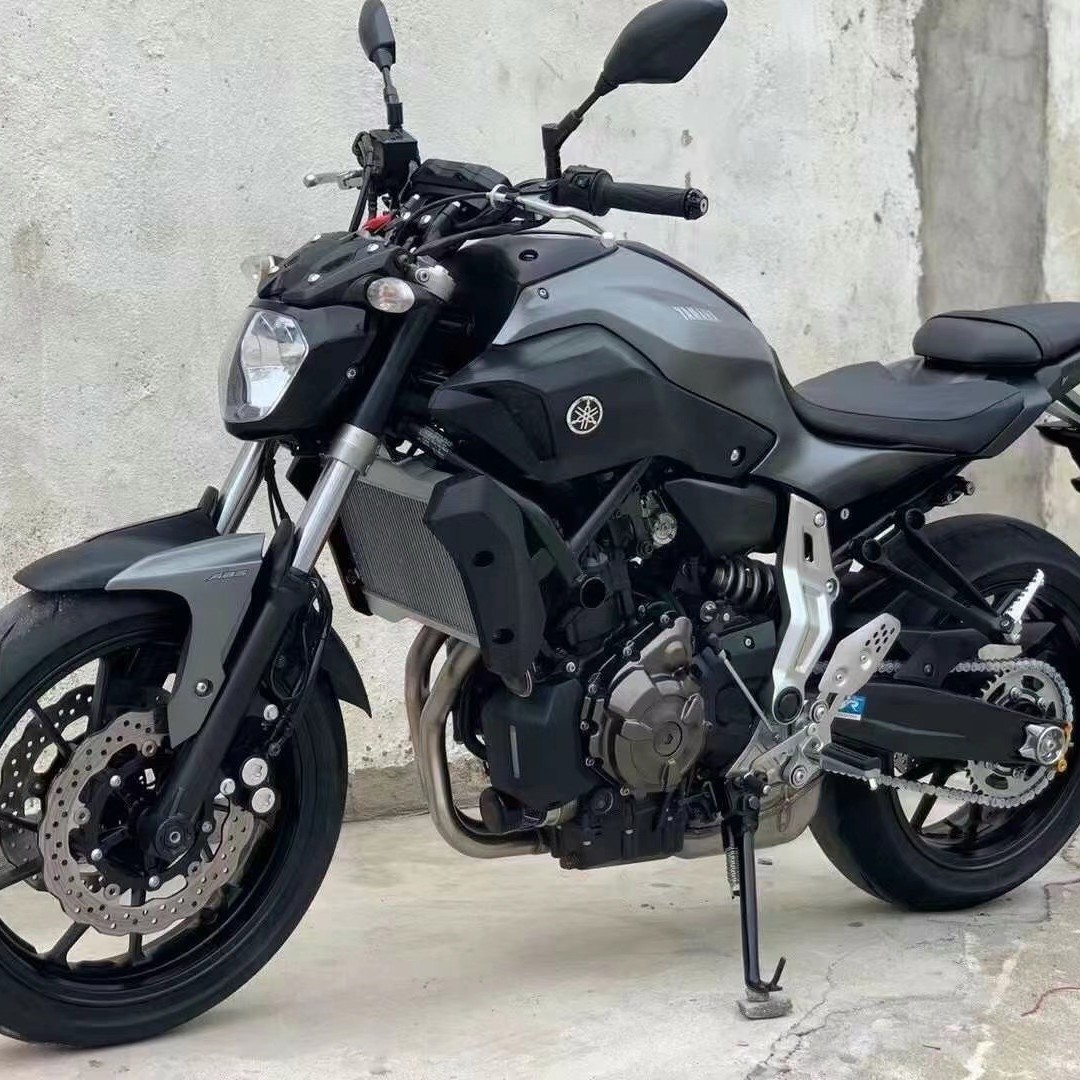 Подержанный импортированный Yamaha Mt07 четырехцилиндровый водяной охладитель уличный автомобиль тяжелый мотоцикл R3 спортивный автомобиль Horizon дорожная гонка мотоцикл