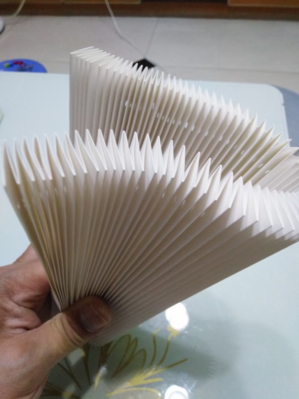 Оригами орган. Бумажное складывание. Растяжимое бумажное складывание. Оригами-машина