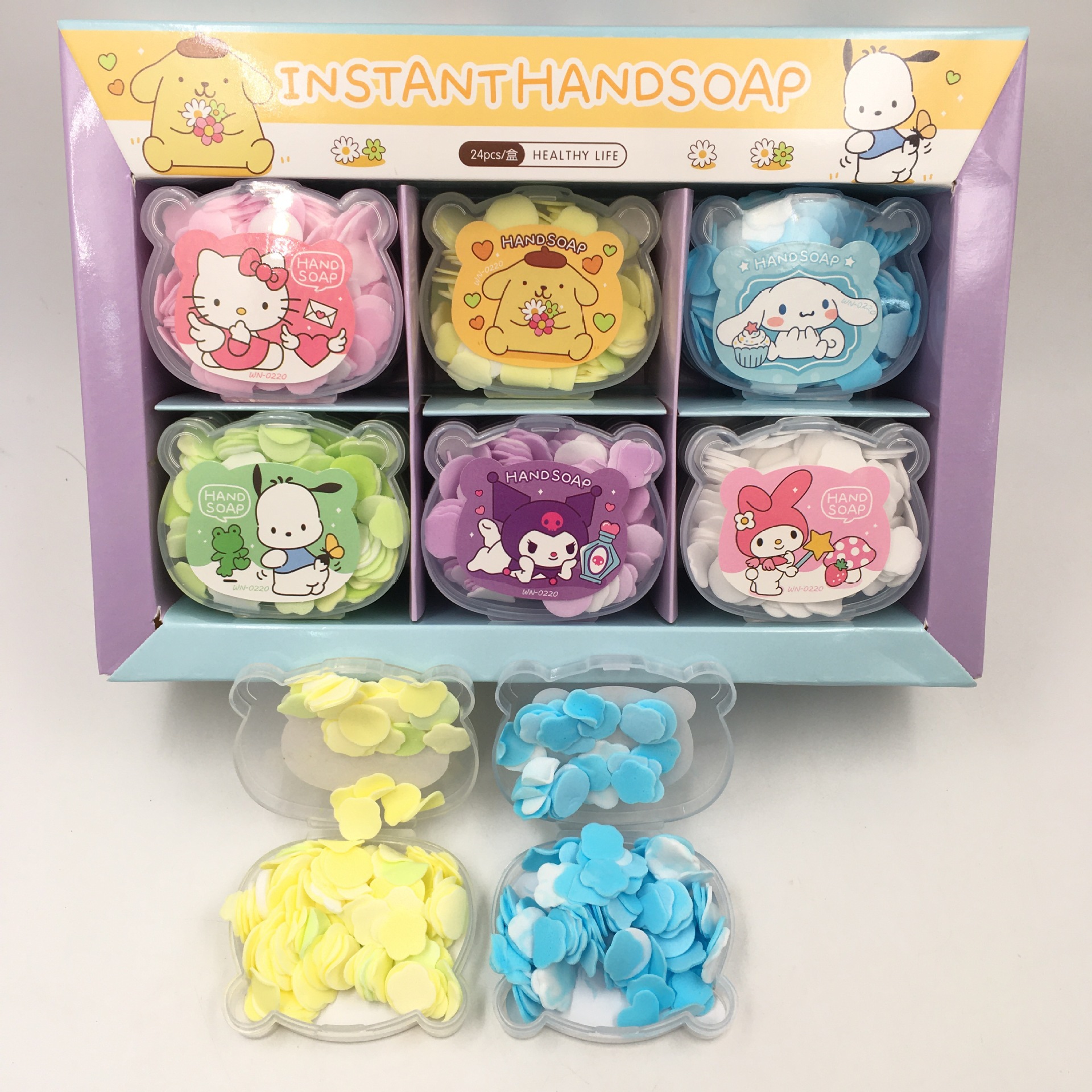 Cute Sanrio Bear Head Shaped Boxed Soap Flakes Kuromi Cinnamon Dog Melody Kt Portable Soap Flakes