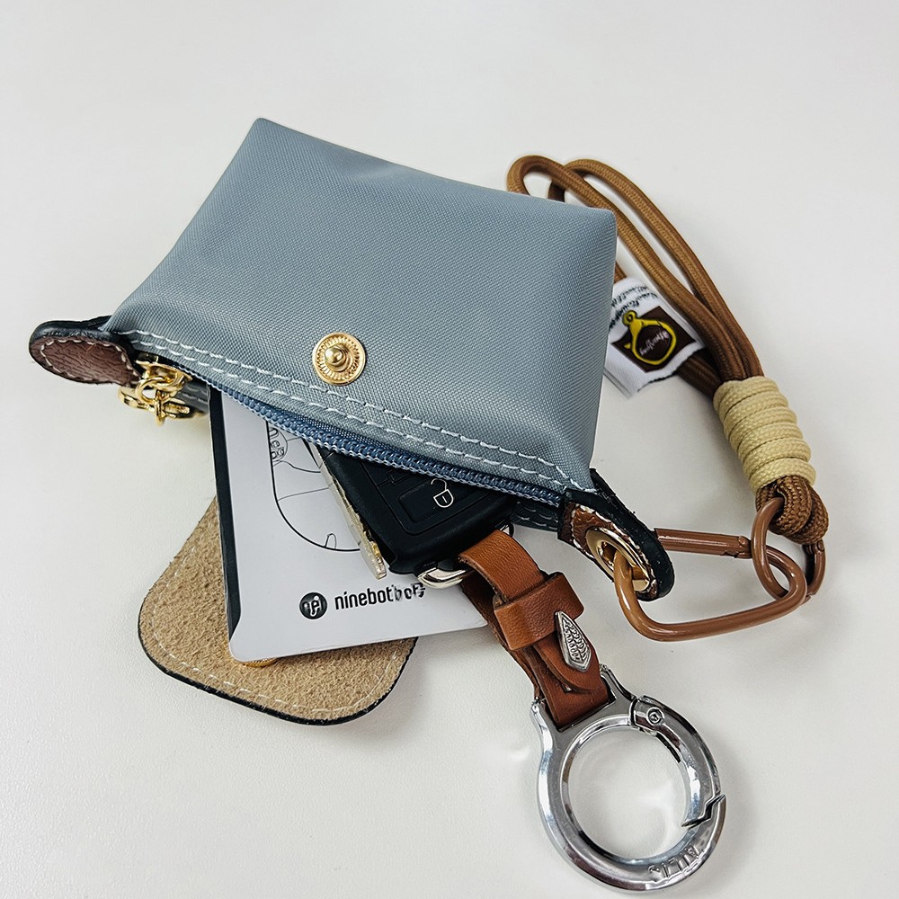 French Super Mini Multi-Color Dumpling Bag Nylon Leather Coin Earphones Lipstick Storage Bag Cute Small Hanging Bag Ready for Sale