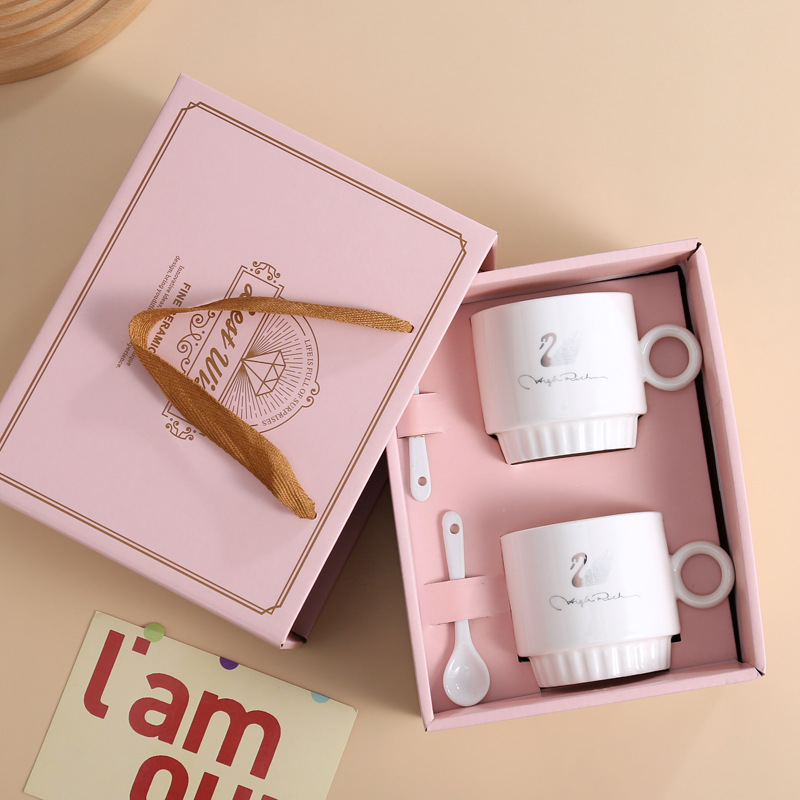 Creative mug advertising gift couple pair Cup cartoon coffee cup opening gift ceramic cup printed logo