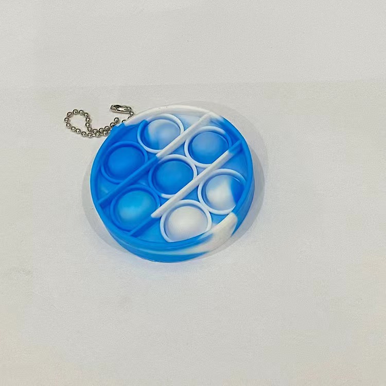 Amazon Hot Sale Silicone Keychain Pendant Anti-rodent Pioneer Bubble Music Decompression Keychain Pendant