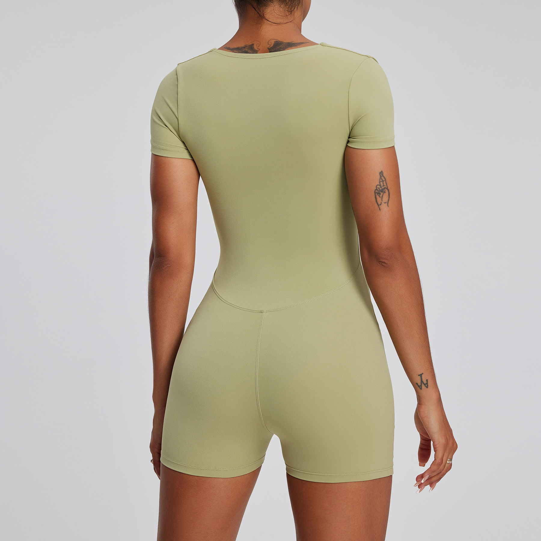 European and American Cloud Sense Tight Quick-drying Short-sleeved Yoga Suit Women's Training Dance Fitness Sports Yoga jumpsuit jumpsuit