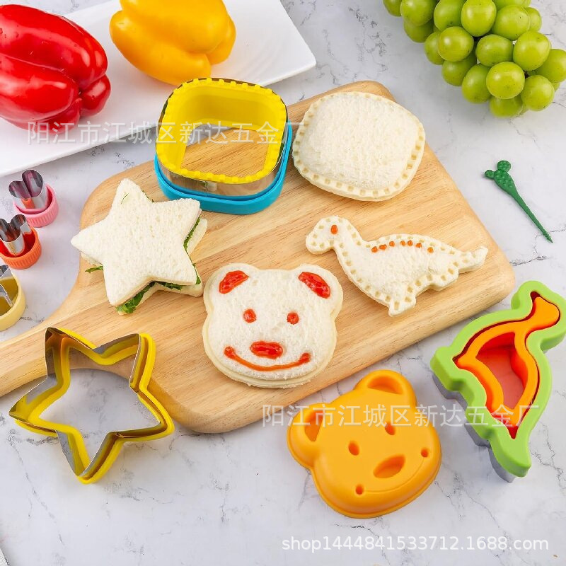 Three-Dimensional Sandwich Mold Edge Sealing Production Cartoon Bread Mold Stainless Steel Biscuit Mold Christmas Cutting Mold Set