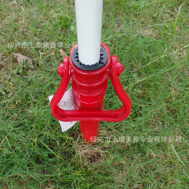 Zhejiang manufacturers wholesale multi-color beach umbrella umbrella holder spiral plastic umbrella insert portable mini beach umbrella insert