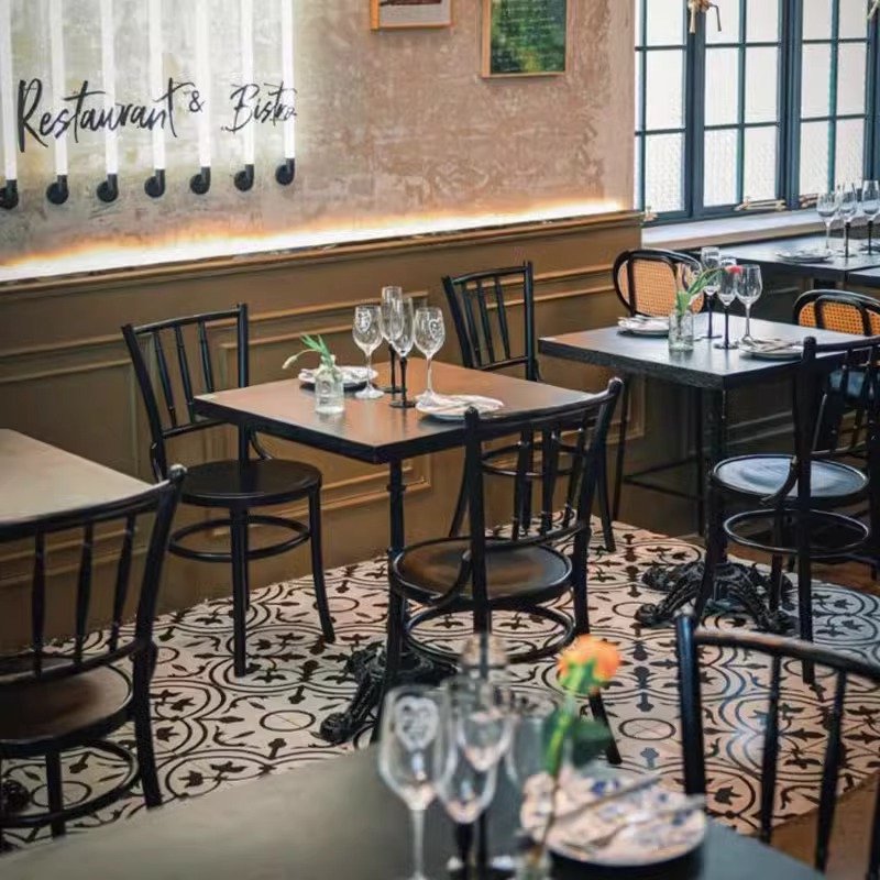 Commercial retro coffee shop table and chair combination dessert baking shop chair milk tea shop American Western restaurant solid wood table