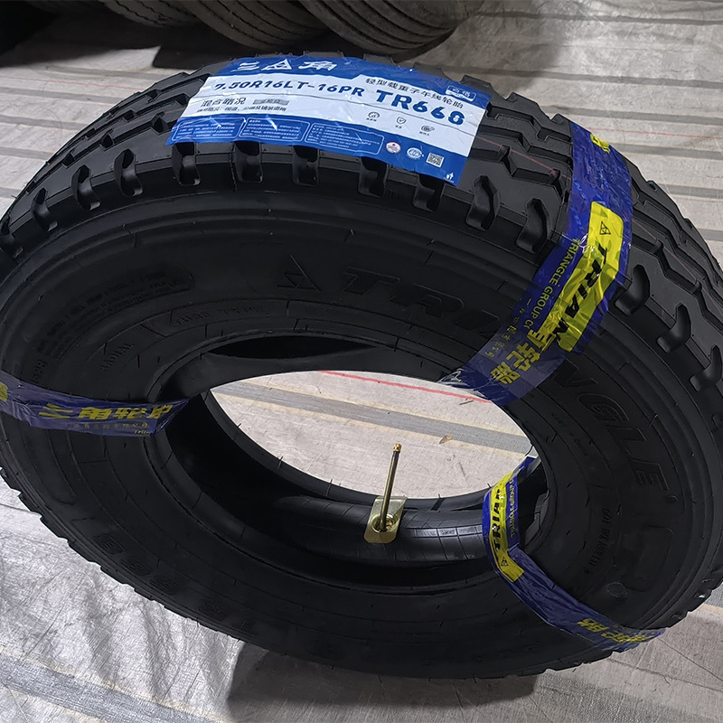 Поставка шины Triangle Tr668 образец 750R16-16 легкие радиальные шины