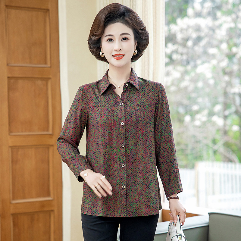 Футболка для матерей среднего возраста, летний стиль 2025 года, модная, элегантная, скрывающая живот