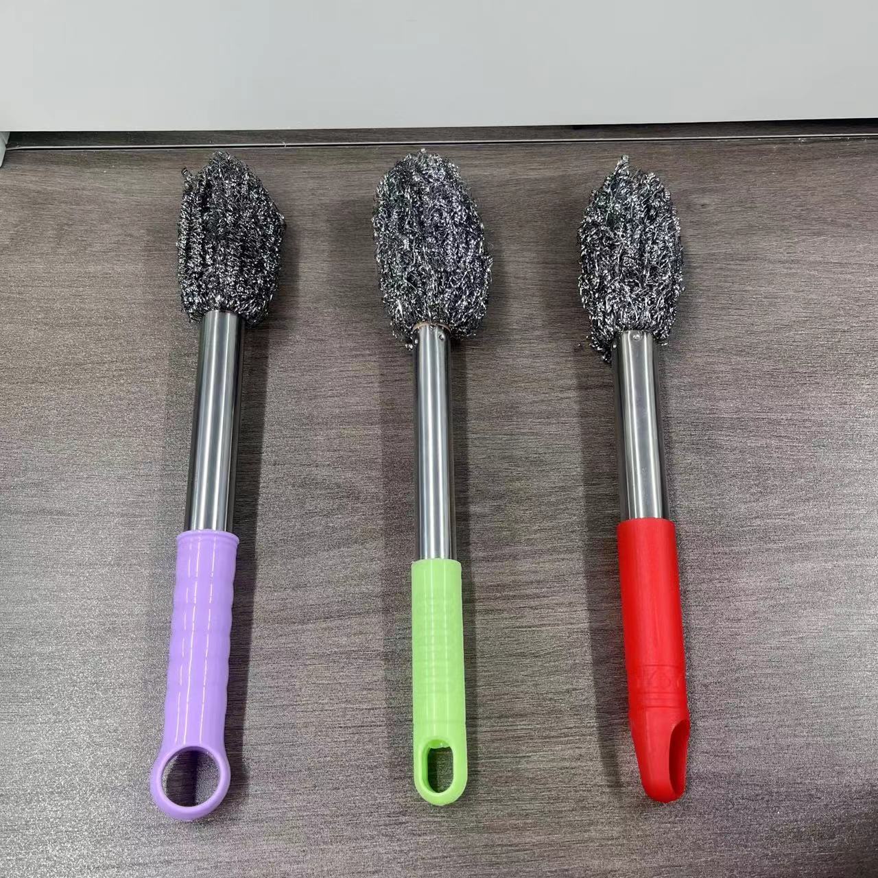 New plastic handle long pole kitchen washing pot washing dishes do not hurt hands do not fall off the slag do not hide oil special washing pot brush