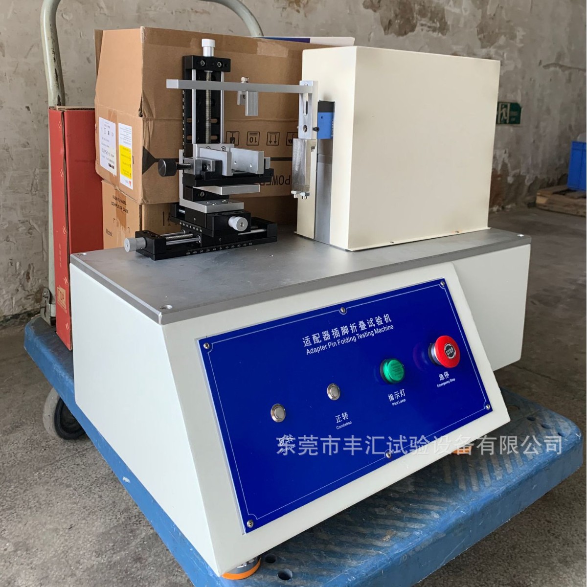 Испытательный станок для сгибания адаптеров различных штифтов