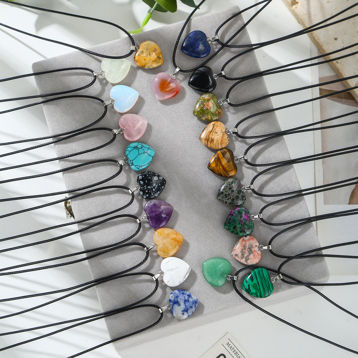 Популярная трансграничная подвеска из натурального кристалла персиковое сердце авантюрин тигровый глаз трехмерная подвеска в форме сердца аксессуары прямая доставка от производителя