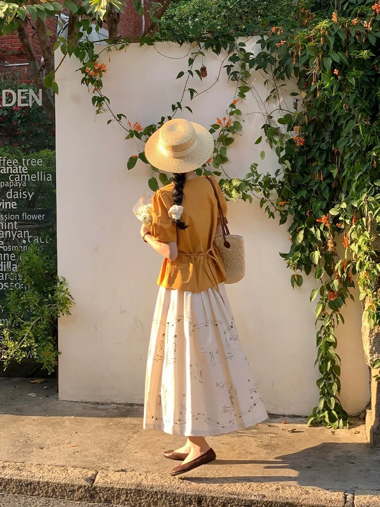 Ramesse | Tess apricot of the D'Urbervilles Retro Hand-painted Graffiti Loose Waist Umbrella Skirt Skirt