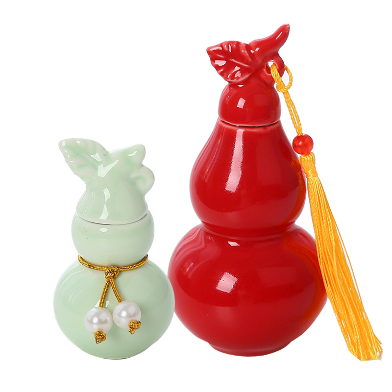Creative Chinese medicine pill gourd sealed jar portable mini powder small medicine jar heart-saving pill ceramic gourd packaging bottle
