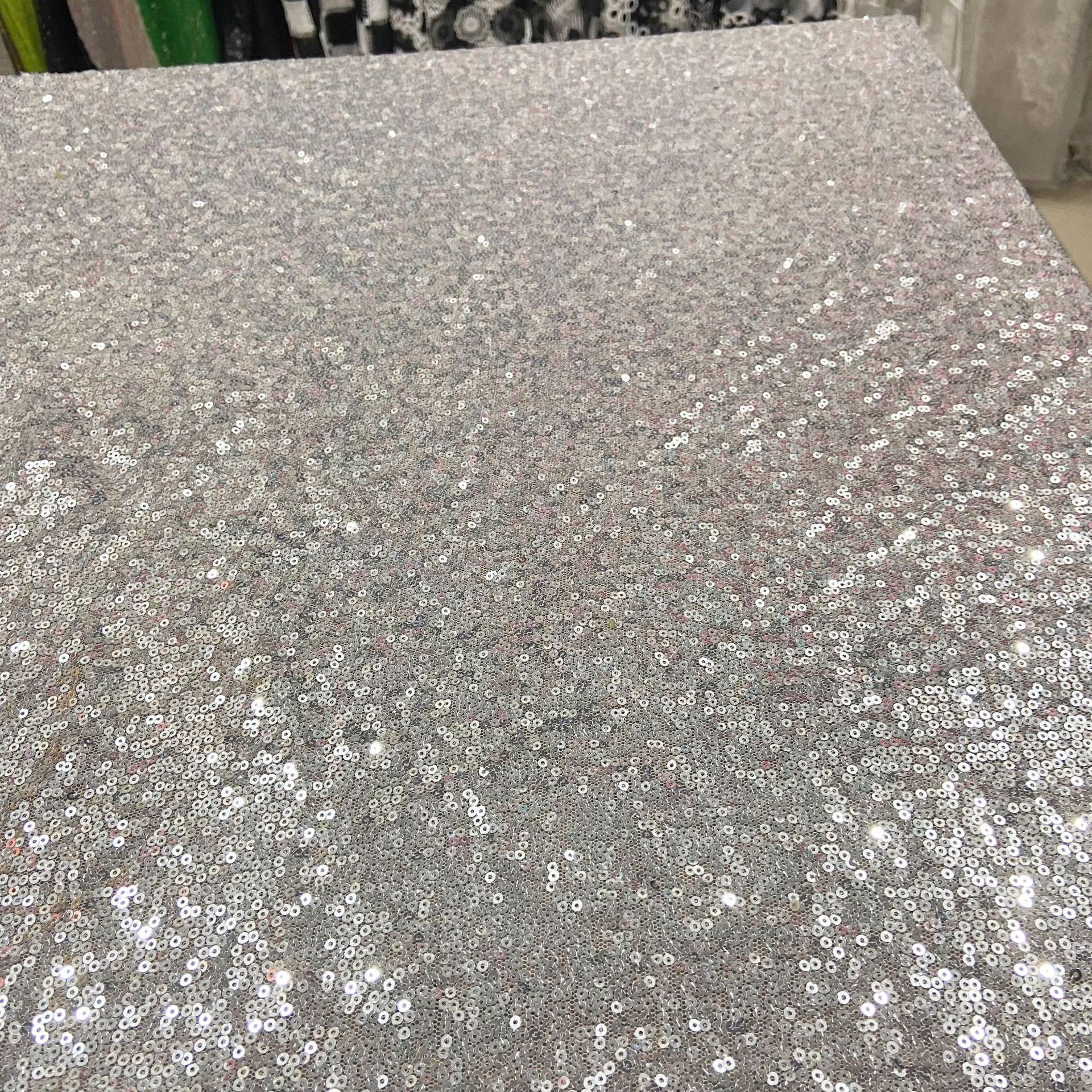 In Stock 3mm Sequin Flower Gold Flower Embroidery Fabric Encrypted Random Pattern Performance Clothing Fabric Accessories 12 Colors Optional