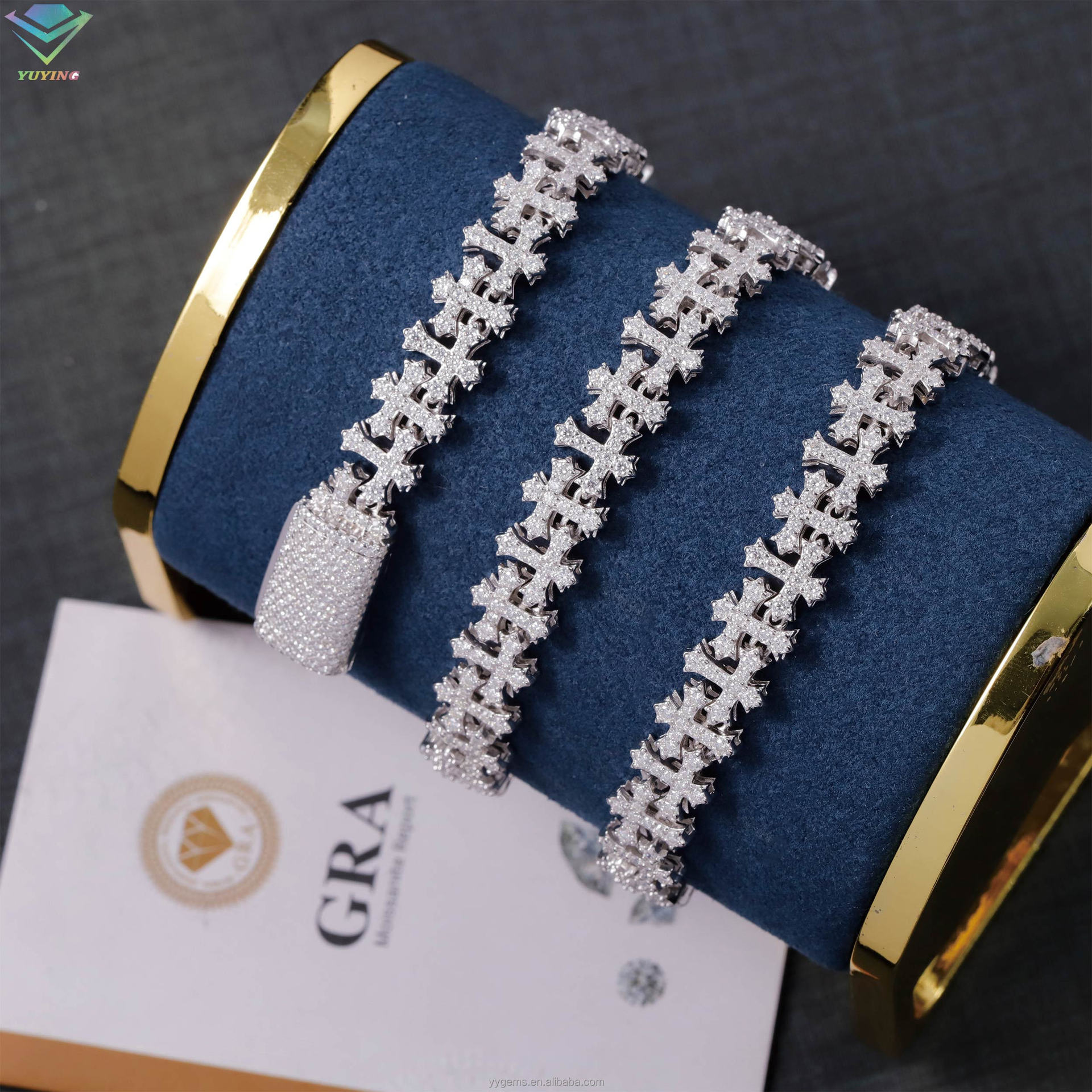 European and American Hip-Hop S925 Sterling Silver Cross Necklace with Moissanite Inlaid, Trendy and Fashionable Cuban Chain Jewelry for Men and Women