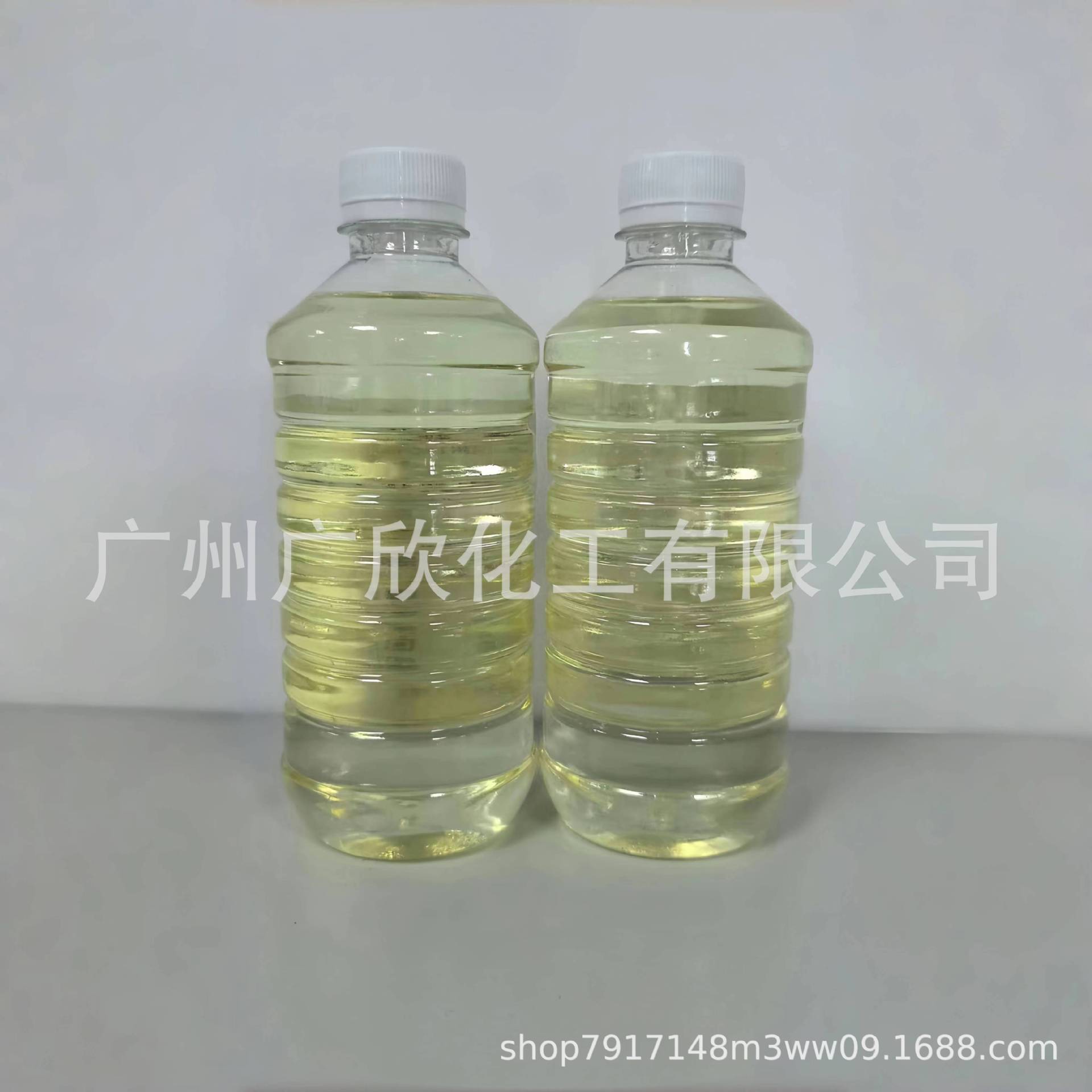 Chunjin Oleic Acid, Golden Vegetable Oleic Acid, Low Freezing Point, Good Color, Industrial Grade Palm Oil, Vegetable Oleic Acid, Coconut Tree