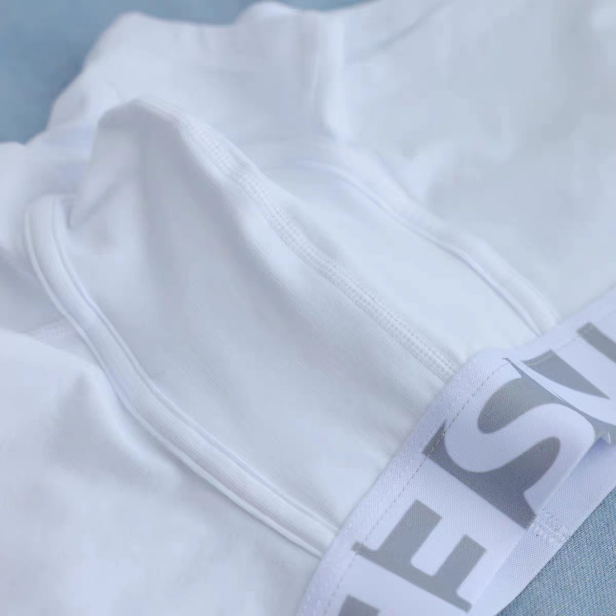 New Product Auinse Youth Men's Underwear Pure Cotton Comfortable Breathable Trendy Men's U Convex Boxer Briefs Sports Style Four Corners