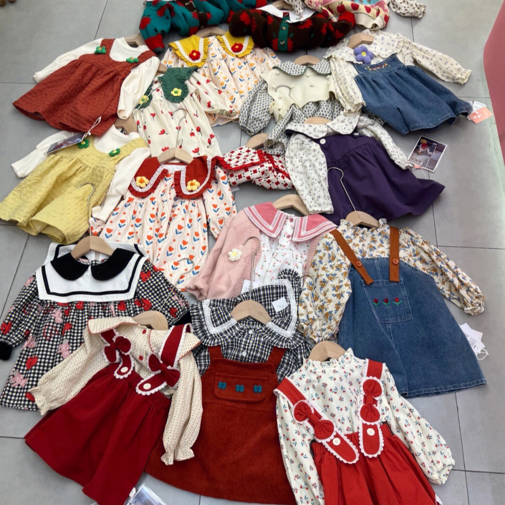 Оптовая продажа платья для девочек Ba La осень новый комплект