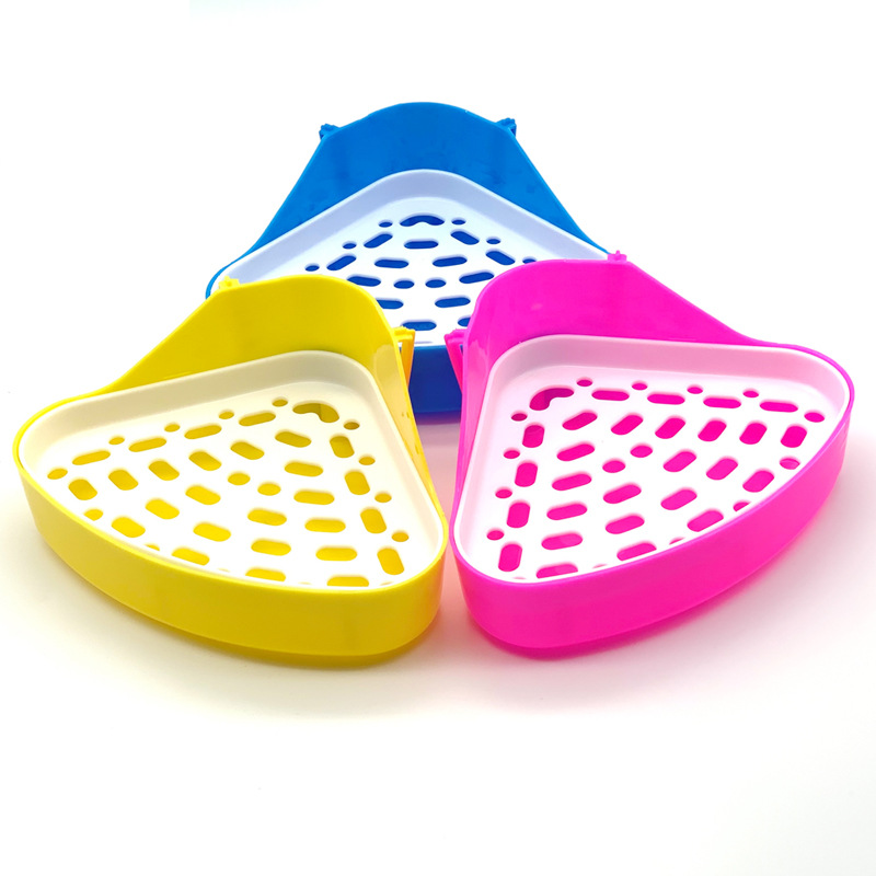 Cross-border Hot Sale Upgraded Rabbit Toilet New High Frontier Urine Spray Triangle Pet Toilet Rabbit Potty Urine Pots Pots