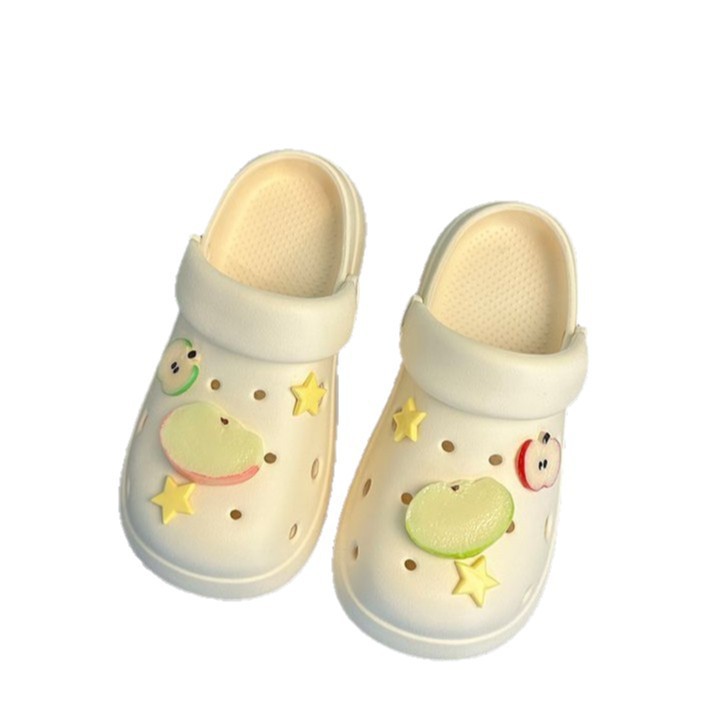 Cute Apple Cartoon Thick-Soled Clogs for Women, Fashionable Outdoor Wear, Breathable Soft Sole Closed-Toe Sandals for Summer 2025