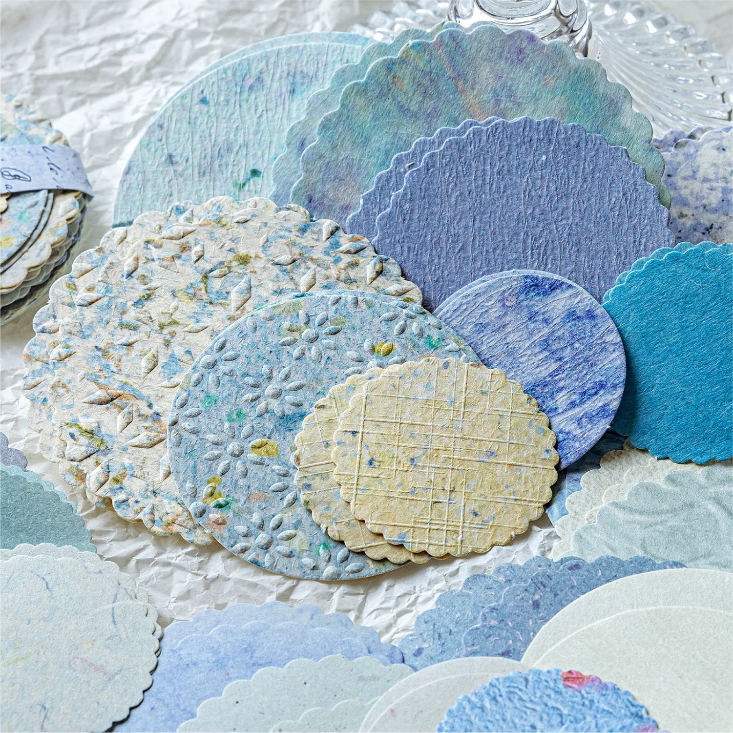 Momo Round Material Paper, Paper Round Series, Light Retro Versatile Light-Colored Paper for Journaling, DIY Decoration