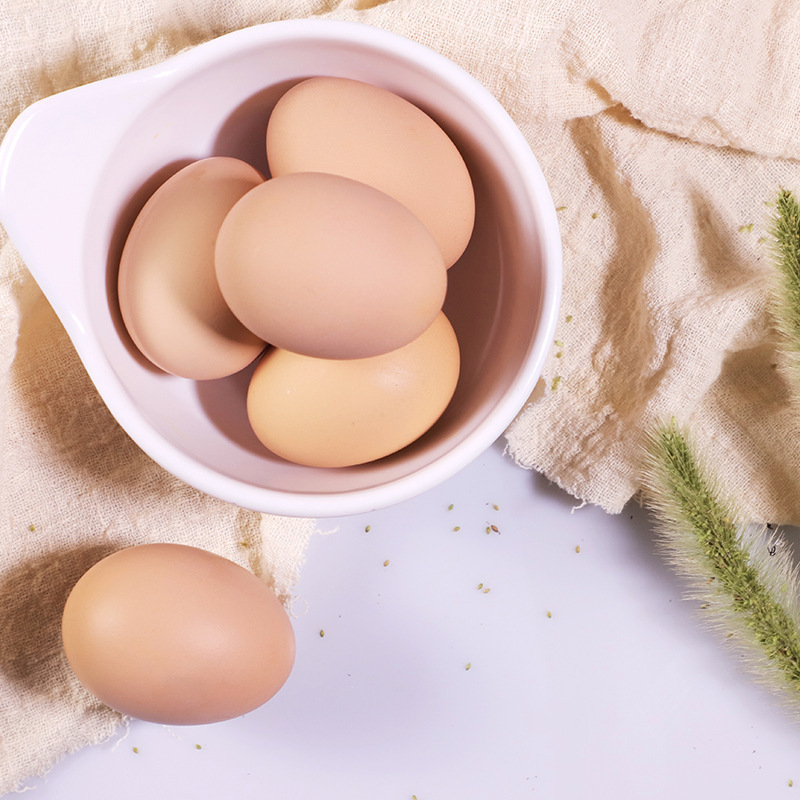 Farm fresh soil eggs 30 packed grain feeding free-range eggs grain eggs loose eggs giant waves