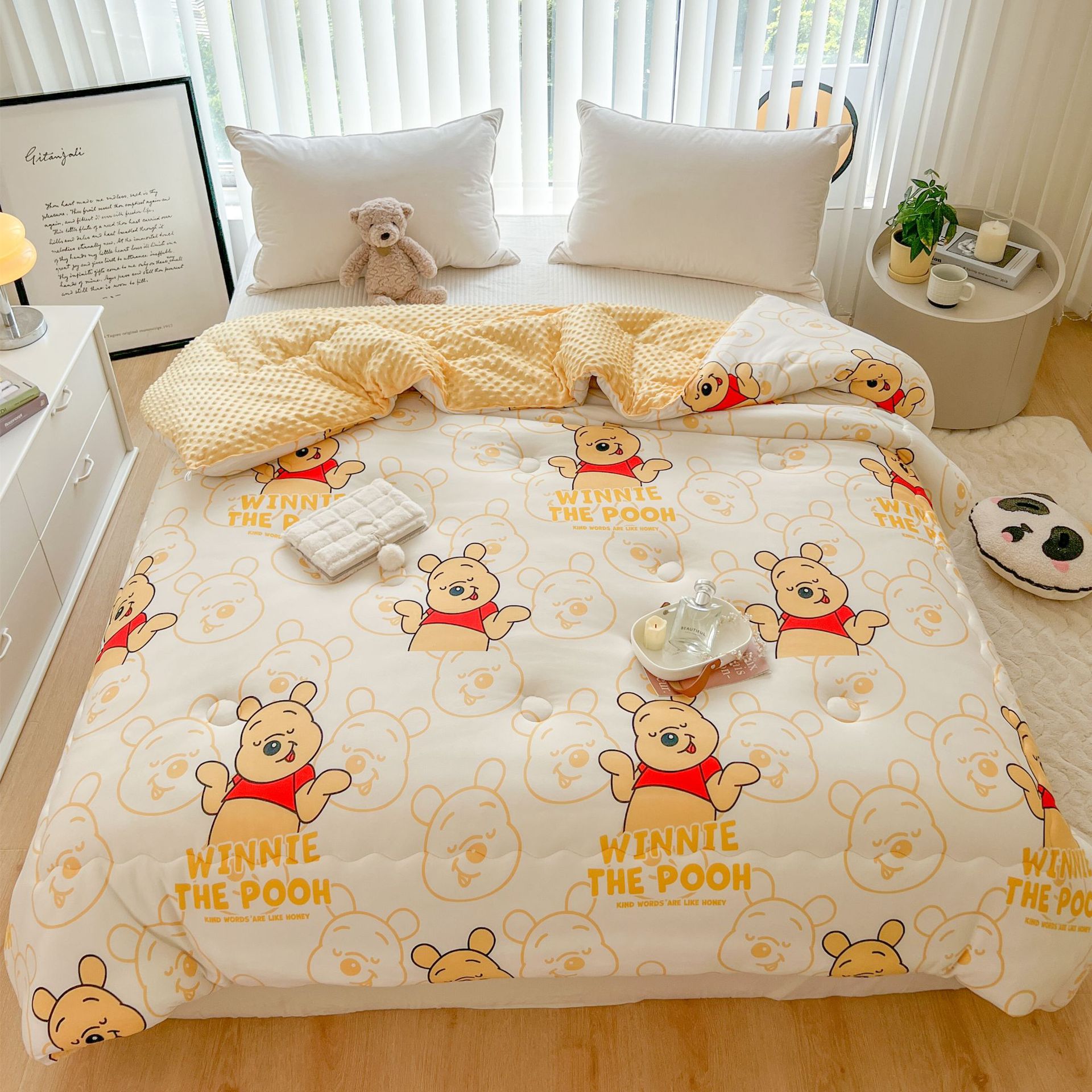 Class A DSN knitted cotton beanie velvet quilt Mickey cartoon thickened warm quilt core autumn and winter fiber quilt live broadcast wholesale