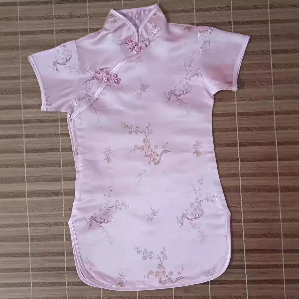 Factory direct supply brocade plum bamboo children's cheongsam cute satin red princess skirt foreign trade girls New Year dress