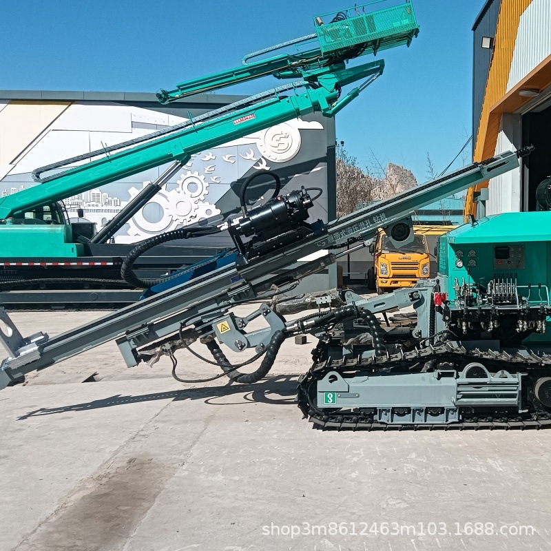 Crawler-Type Fully Hydraulic Drilling Rig Large Crawler-Type Drilling Rig