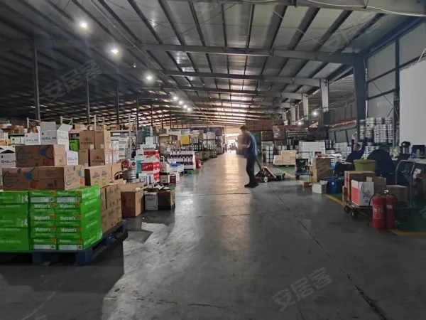 Beijing Chaoyang Warehouse Rental, Price Negotiable, Excellent Location, Convenient Transportation.