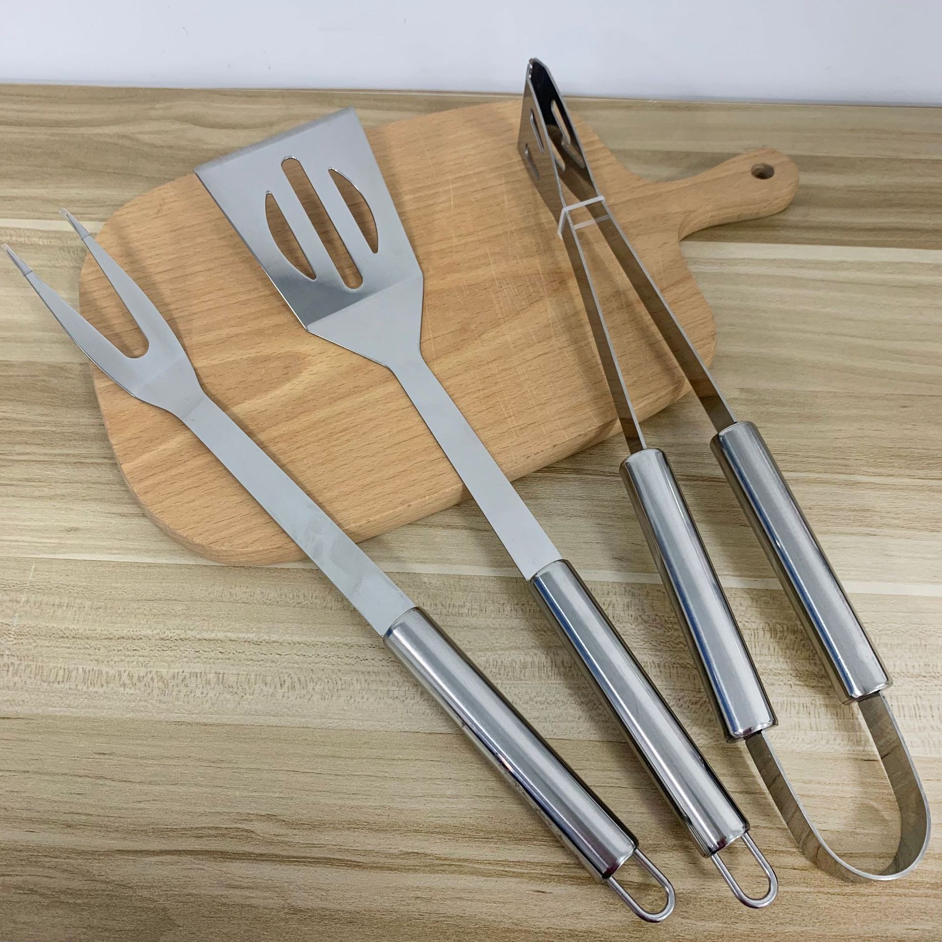 В наличии, прямая поставка, маленький трубчатый ручной инструмент для барбекю из нержавеющей стали, вилка, лопата, зажим, силиконовая щетка для чистки