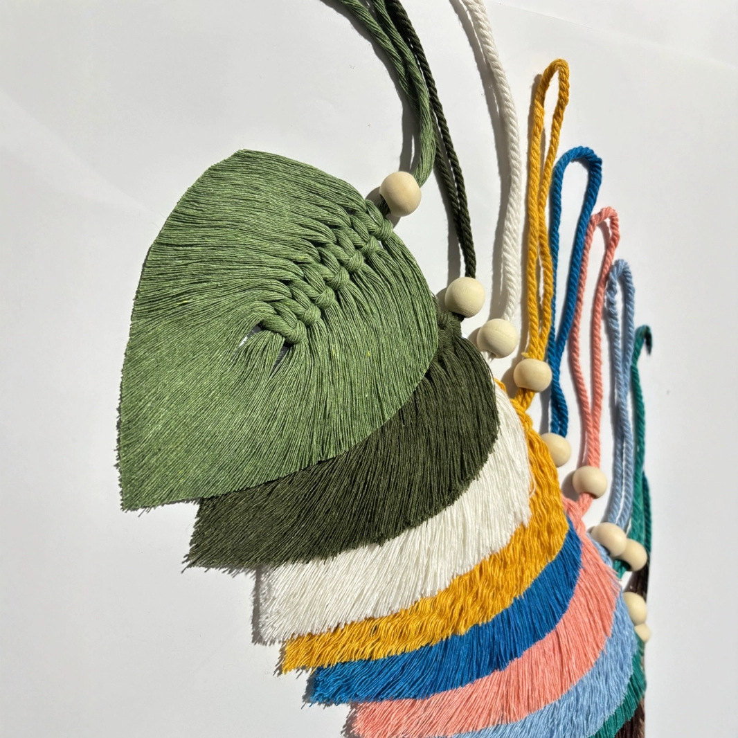Cross-border hand-woven leaves Bohemian style single leaves multi-purpose homestay children's room background wall wall decoration