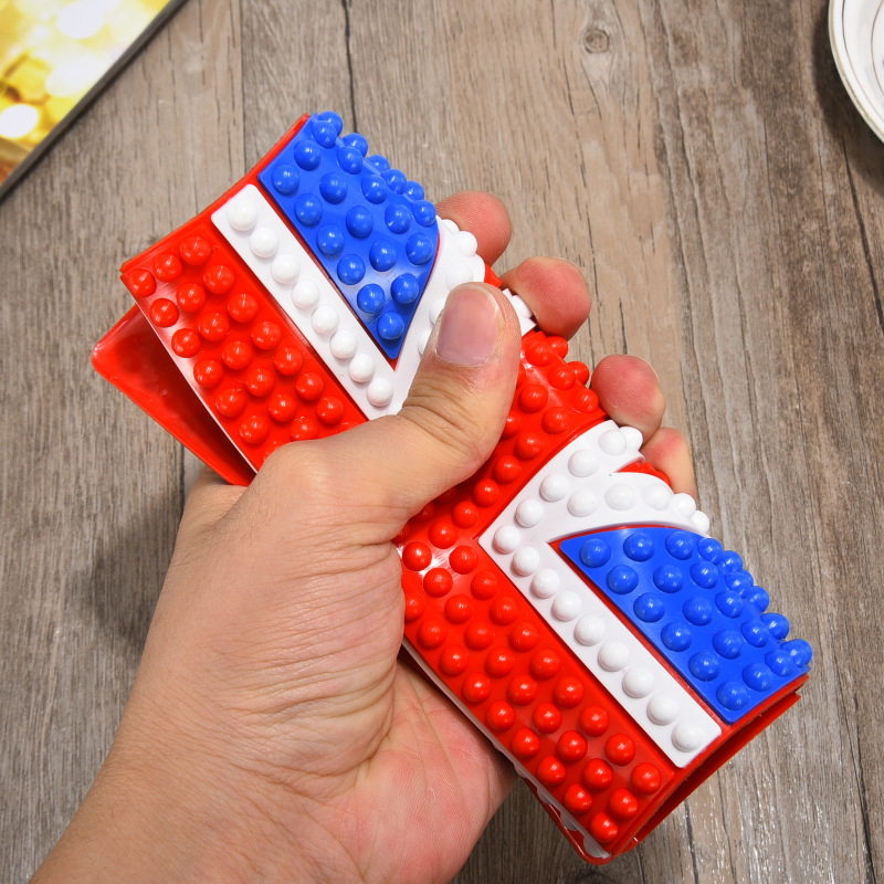 Multifunctional seamless non-adhesive car mobile phone non-slip mat in stock temporary parking number plate car soft rubber storage mat