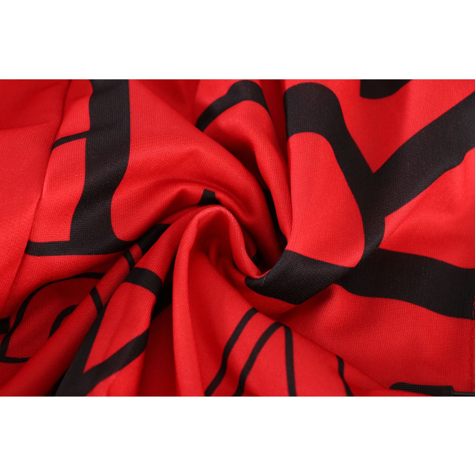 New Summer Sports Shorts for Men, Custom-Made Popular Trendyy Letter Cargo Pants, Breathable, Casual and Versatile Five-Quarter Pants