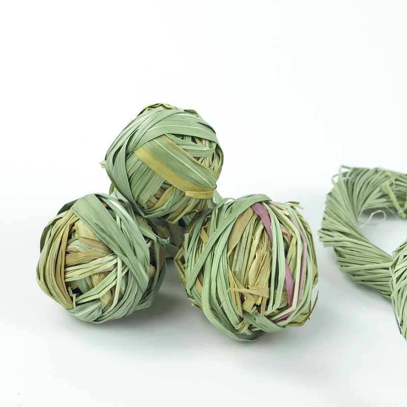 Pet Rabbit Molar Hand-Knitted Aquatic Plants Toy Guinea Pig Chinchilla Hamster Molar Toy Ball Grass Ball Twist Grass Ring